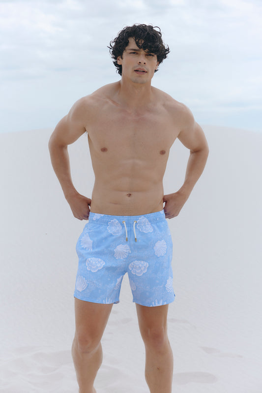 Shellegance White Shells on Sand - Men's Swim Trunks